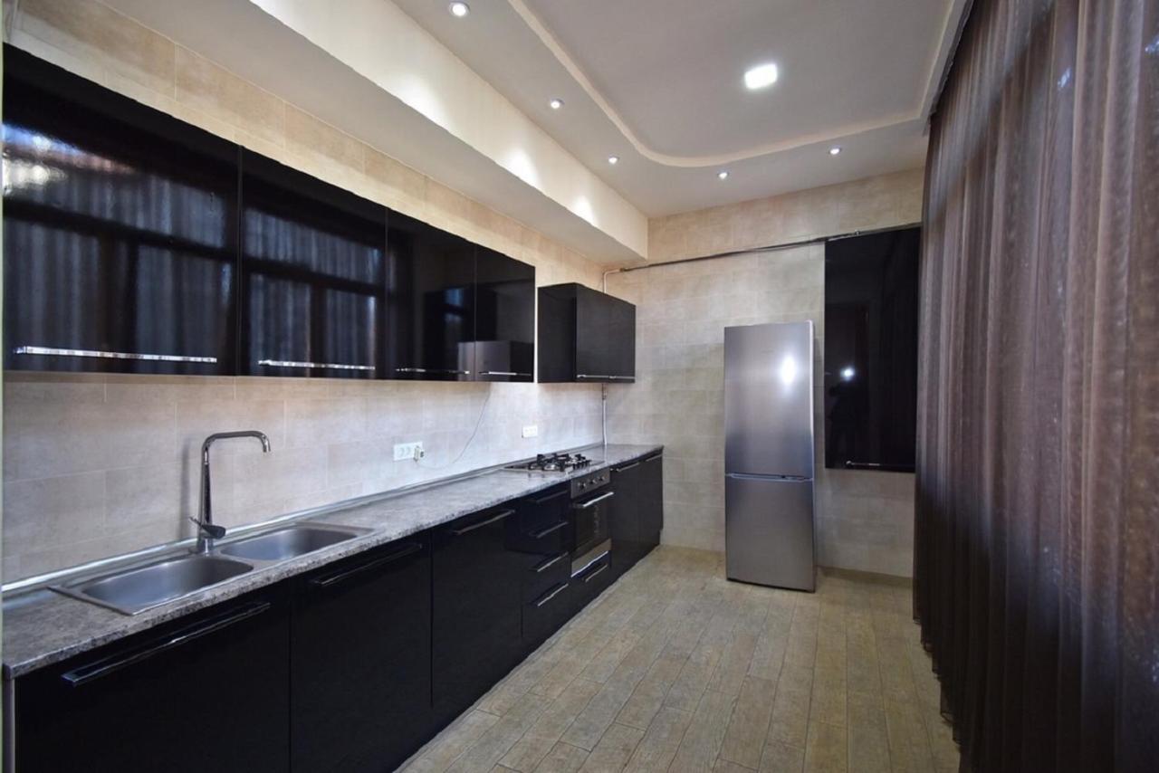 Tumanyan Street 3 Bedroom Deluxe Apartment With Large Balcony Tm662 Jerevan Eksteriør bilde
